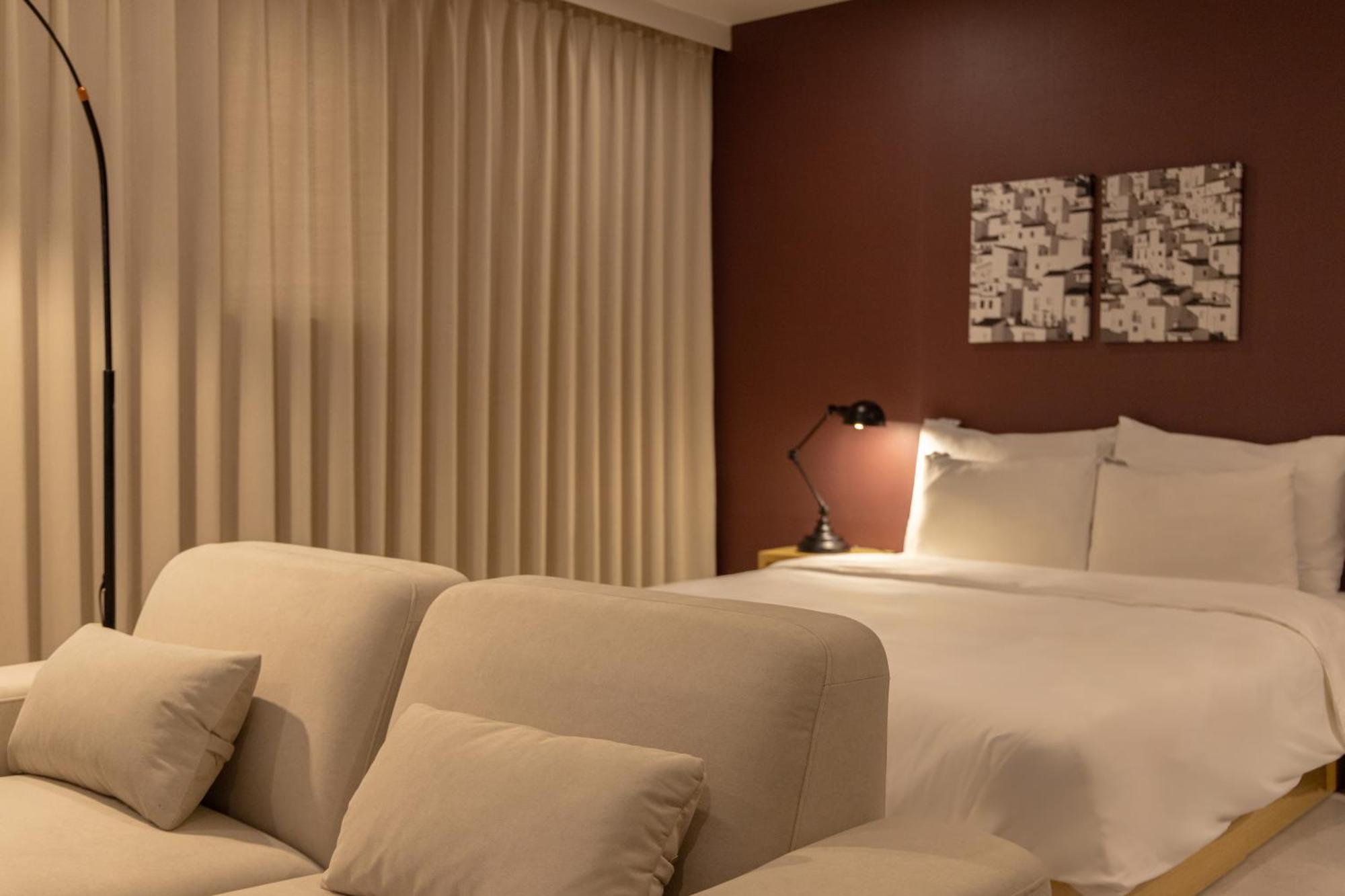 Object Aank Hotel Gumi Esterno foto