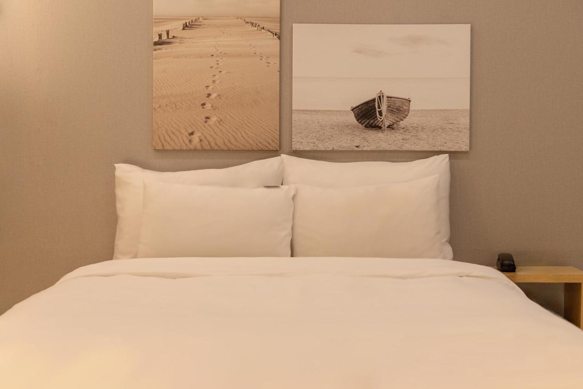 Object Aank Hotel Gumi Esterno foto