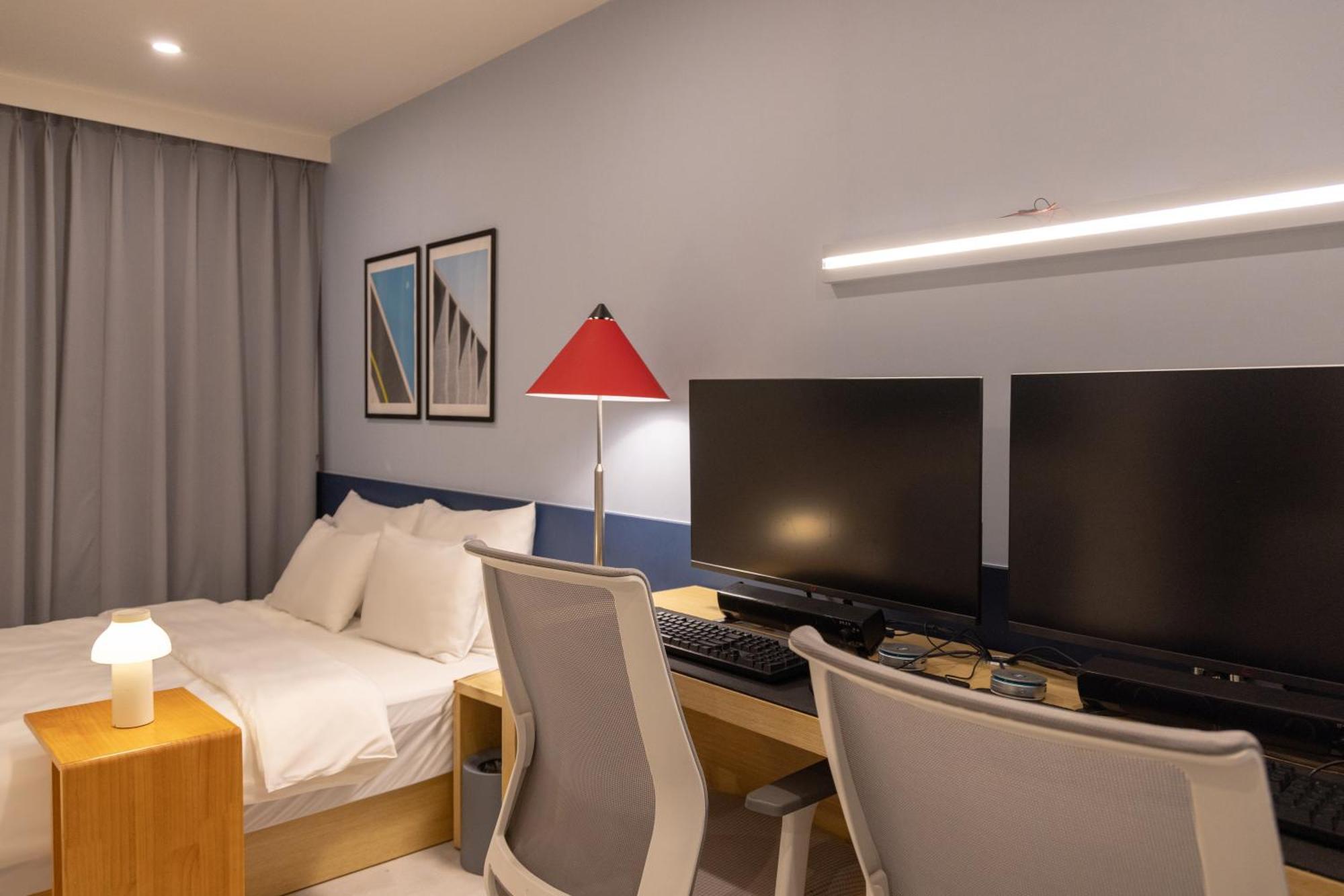 Object Aank Hotel Gumi Esterno foto
